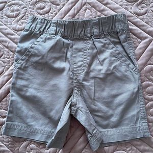 Short for baby boys, almost new, used 1-2 times